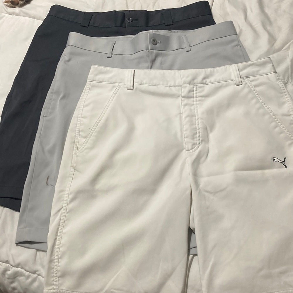 Mens golf shorts.  2 Slazenger brand and the white pair are Puma.  All 32 waist